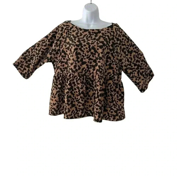 THML Tops - THML Leopard mobwife  print babydoll flutter sleeves top size XL